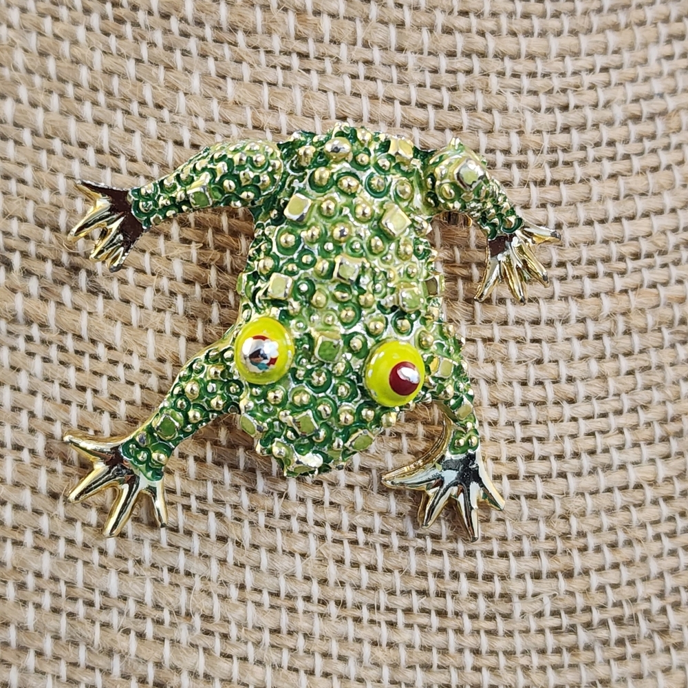 Vtg Tree Frog Brooch Pin Green & Goldtone